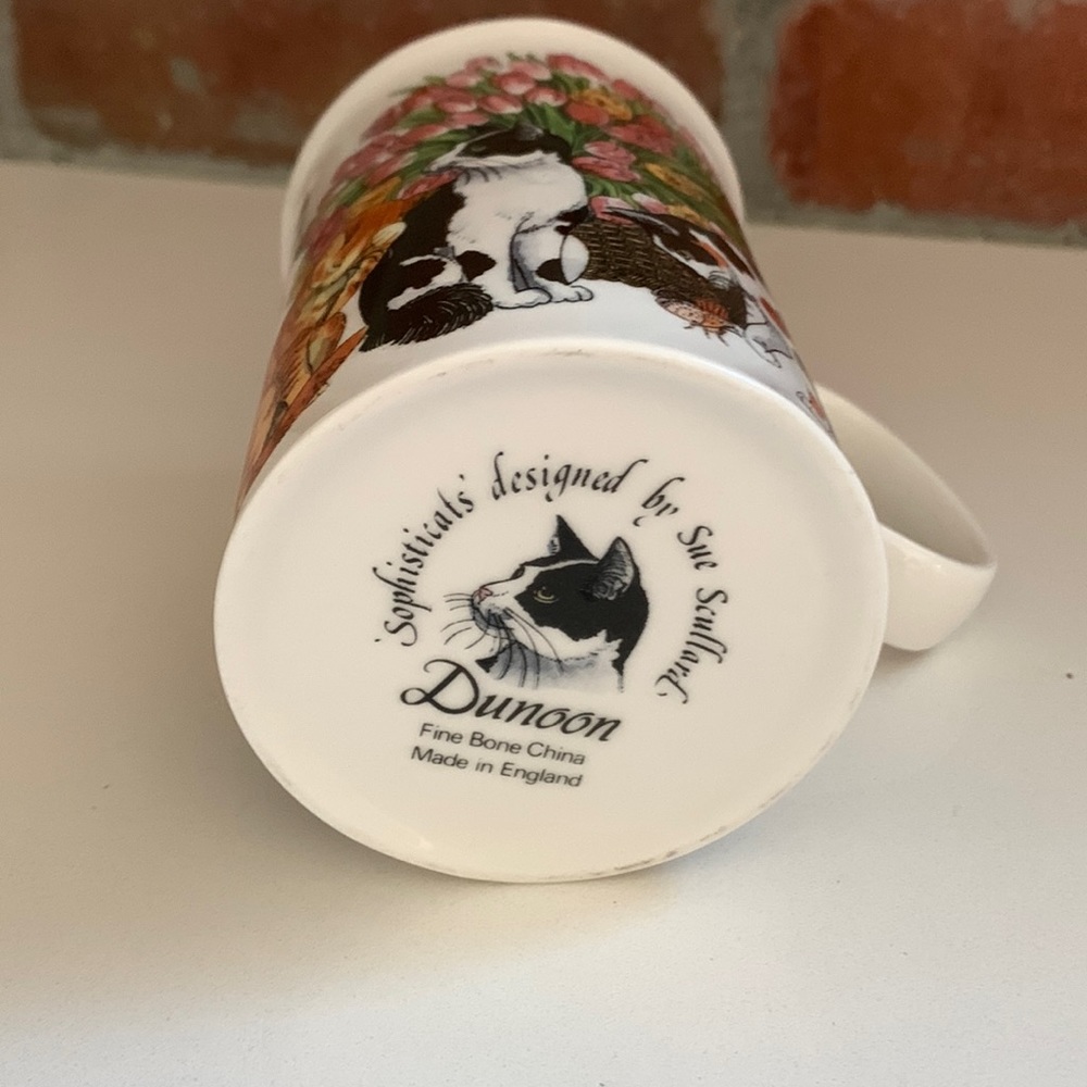 Dunoon Cat Mug - Picture 3 of 5